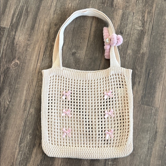 🎀💈🎀NEW! Knit Tote < Bucket Hat >Hair Claw 3PC Bundle🎀💈🎀 - Picture 10 of 12